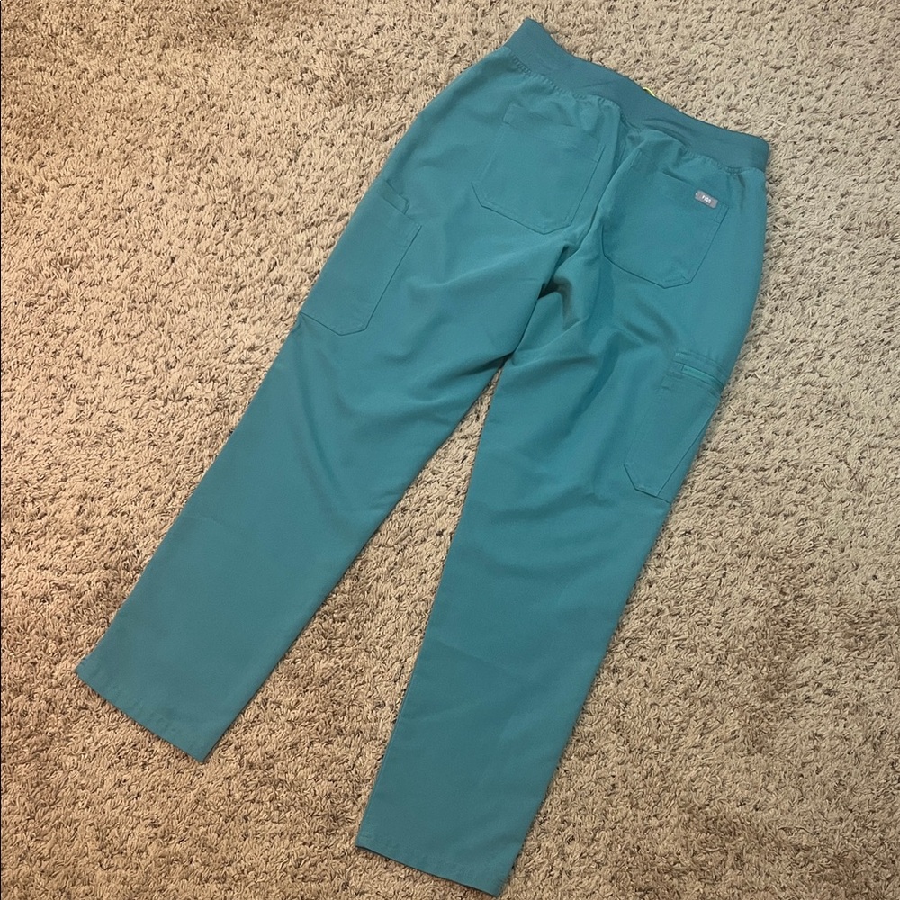 FIGS Women's High Waisted Yola Skinny Scrub Pants - Picture 7 of 10